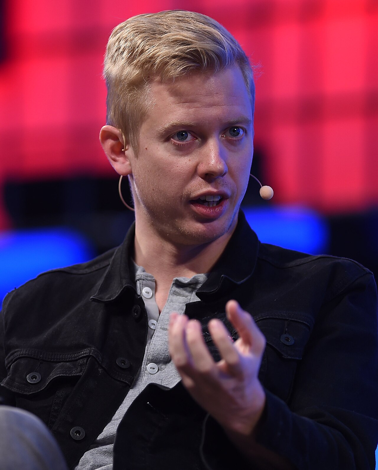 Reddit Had Its Worst Day Ever — and It's Pointing the Finger at Google's AI Search